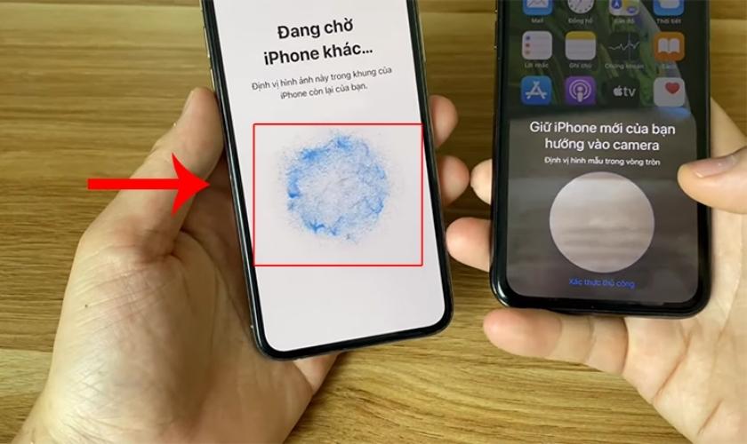 Chuyển ảnh từ iPhone cũ sang iPhone mới bằng mã QR