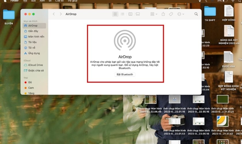 bật airdrop để kết nối với macbook 