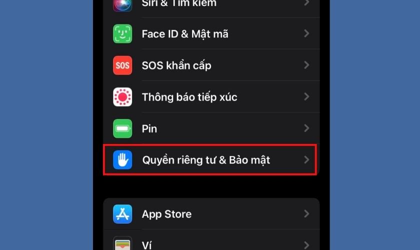 Tắt định vị để khắc phục điện thoại iPhone chậm và đơ 