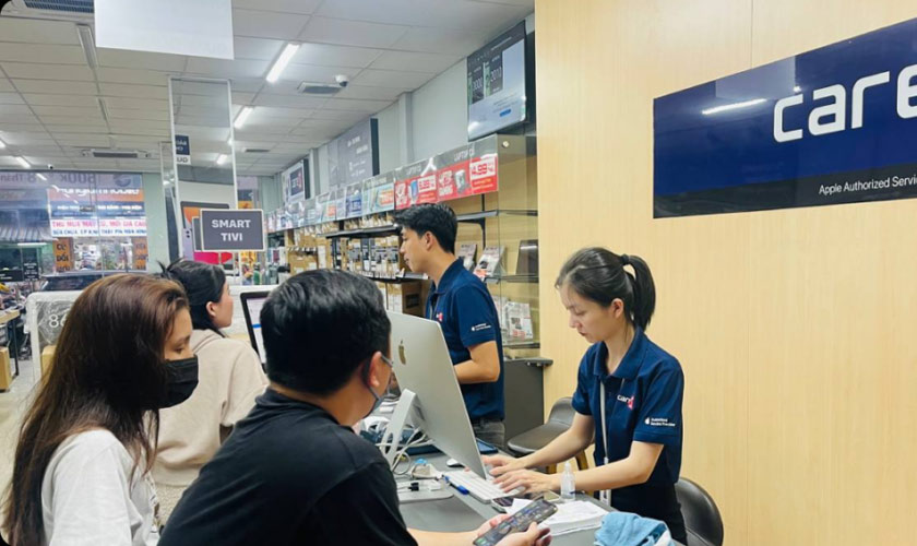 Phân biệt điện thoại iPhone 15 bị hư màn hình hay mặt kính