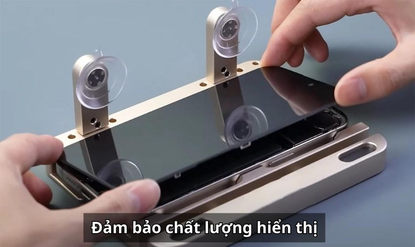 Thay màn hình iPhone 15 Plus chính hãng đảm bảo chất lượng tốt nhất