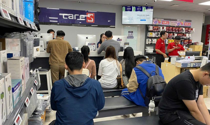 Lý do bạn nên thay Camera sau iPhone 15 Pro tại CareS