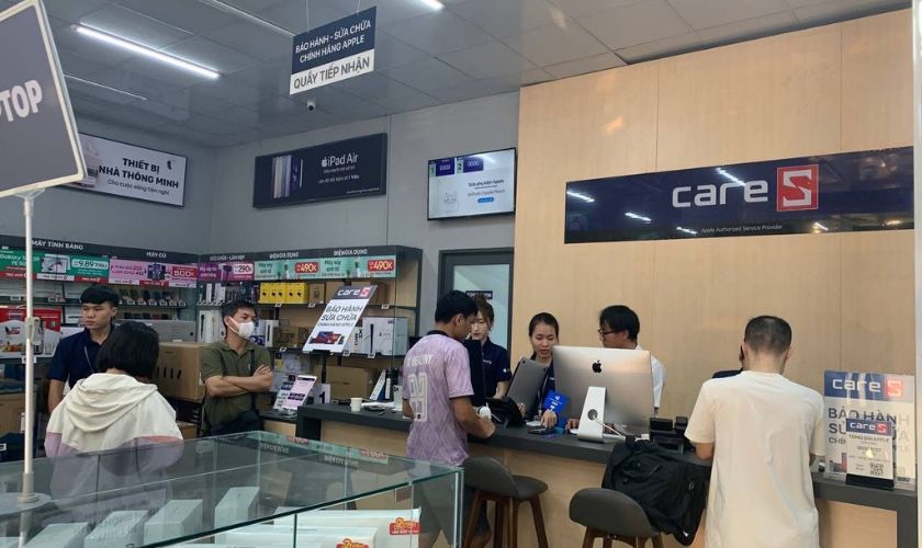 Dịch vụ thay camera trước iPhone 11 Pro uy tín, lấy liền tại CareS