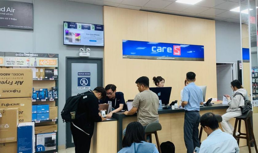 Dịch vụ thay loa MacBook Pro 2019 uy tín, đáng tin cậy tại CareS