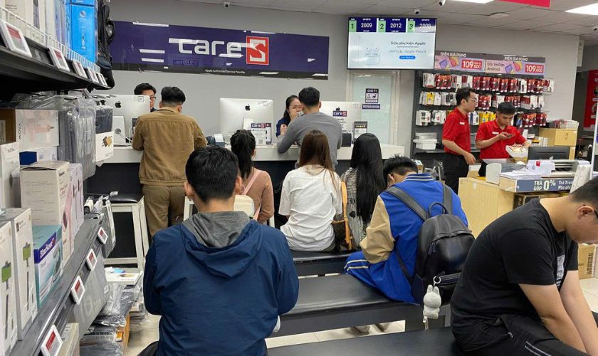 Thay loa ngoài iPhone 14 Plus chính hãng có bảo hành không