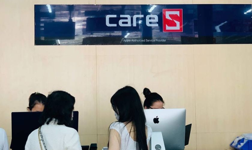 Dịch vụ thay main MacBook Pro 2018 15 inch chính hãng Apple tại CareS