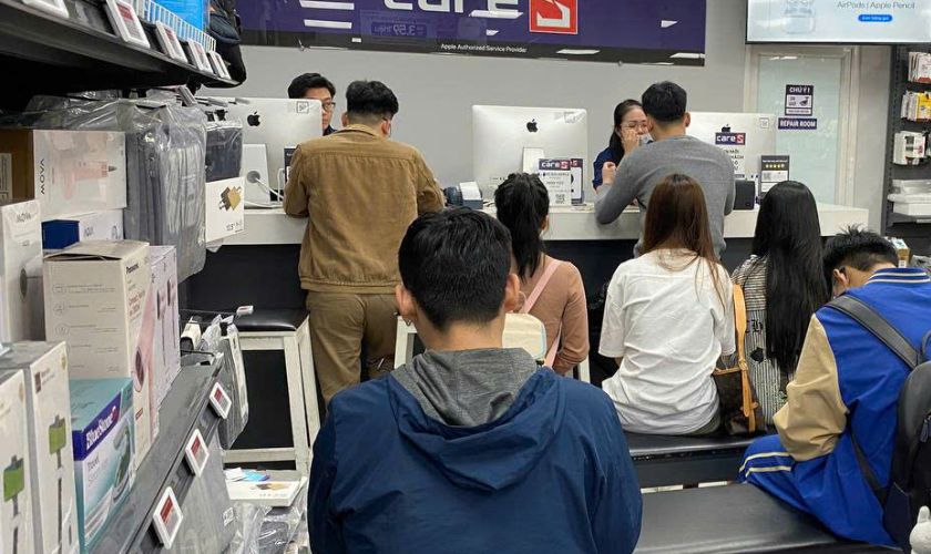 Dịch vụ thay quạt tản nhiệt MacBook Pro 2022 chính hãng Apple tại CareS