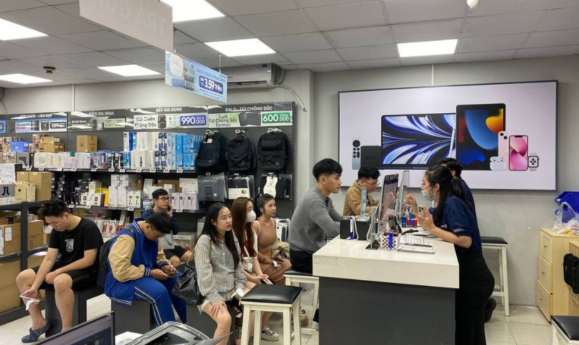 Khi nào Camera sau iPhone 14 Plus cần thay mới