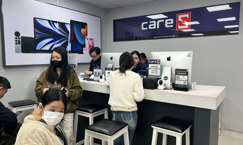 Địa điểm thay kính lưng iphone 15 Pro Max chính hãng, uy tín tại HCM, Hà Nội