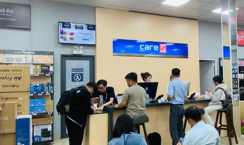 Dịch vụ thay màn hình MacBook Air M3 2024 15 inch chính hãng Apple tại CareS