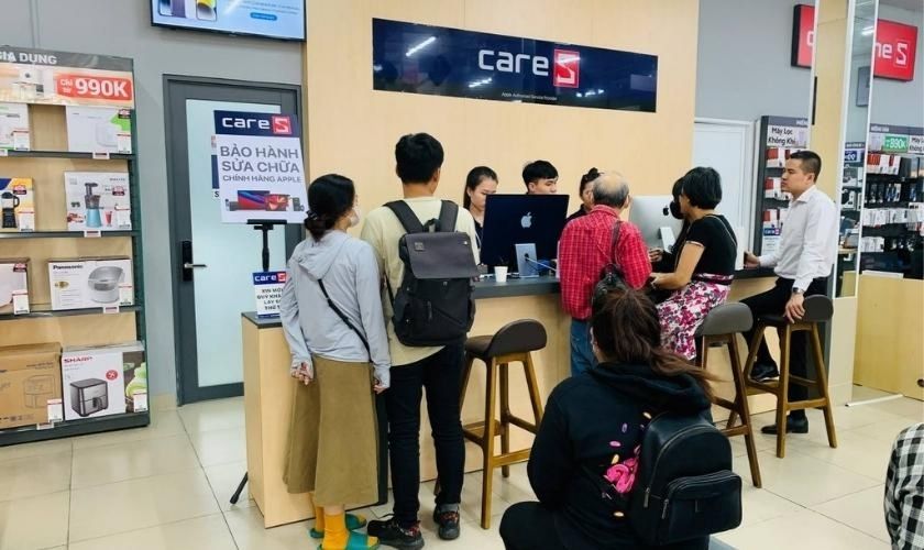 Dịch vụ thay bàn phím MacBook Pro 14 inch M4 chính hãng Apple tại CareS 