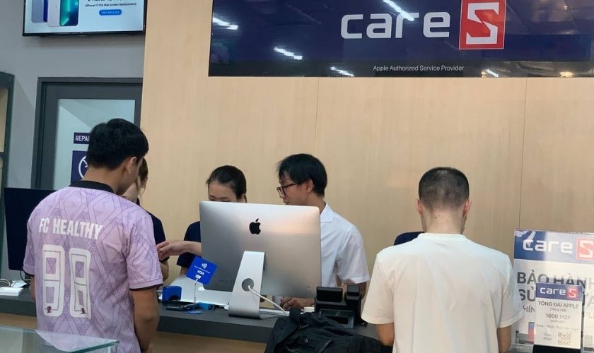 lưu ý trước khi thay bàn phím MacBook Pro 13 inch 2 TBT3 chính hãng 