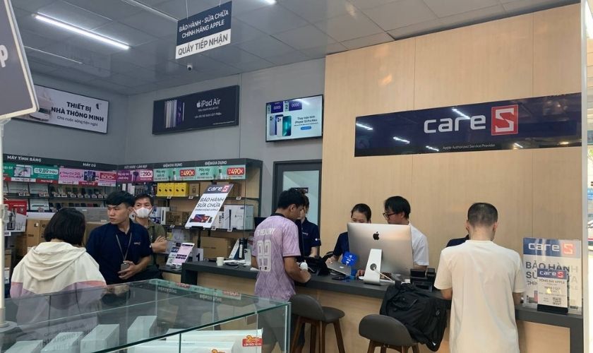 Giá thay pin MacBook Pro 2023 14 inch M2 chính hãng tại CareS