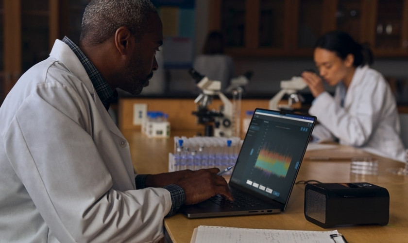 Giá thay Trackpad MacBook Pro 16 inch M4