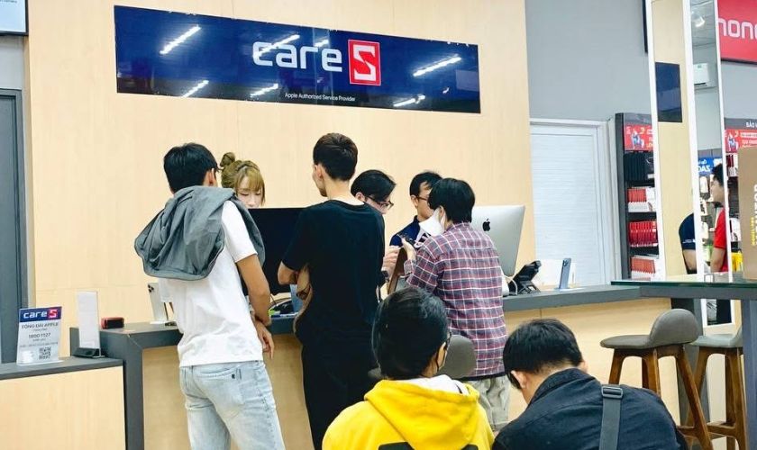 Dấu hiệu cho thấy bạn cần thay loa trong iPhone 15