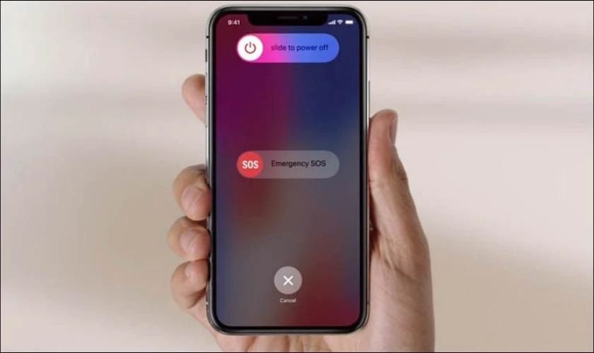 Các cách tắt nguồn iPhone khi bị đơ màn hình