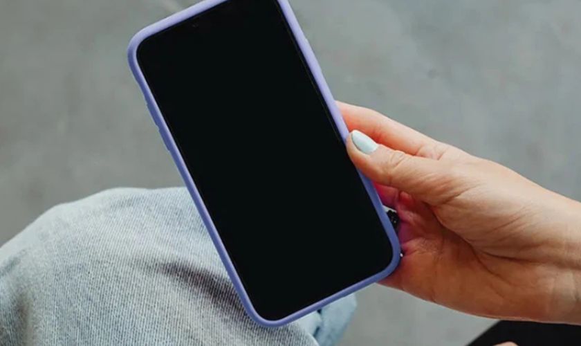 iphone bị đen màn hình nhưng vẫn chạy