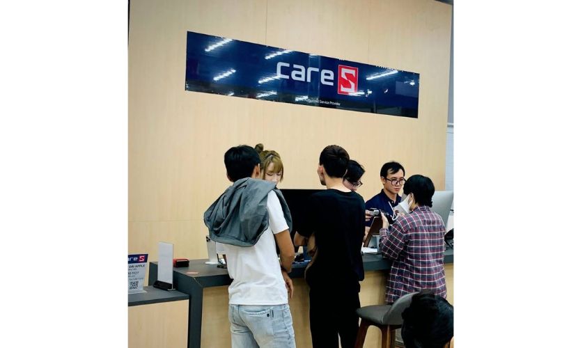 Lưu ý khi sạc pin iPhone 13