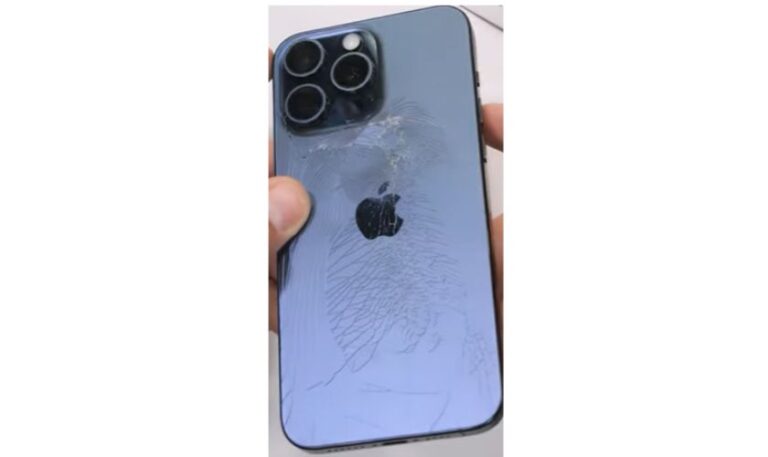 Cách bảo vệ tính năng chống nước của iPhone sau khi thay kính lưng