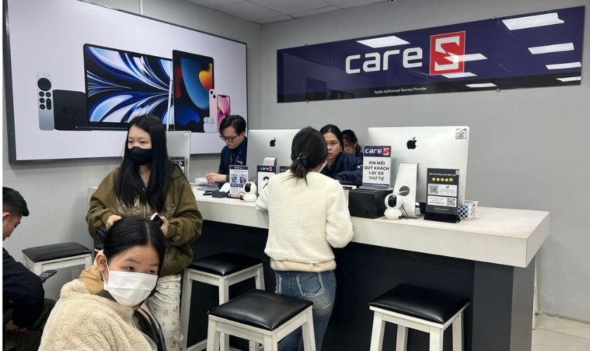 Thay kính lưng iPhone 16 Pro Max có bị ảnh hưởng đến các tính năng của điện thoại không