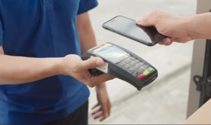 Những lưu ý khi sử dụng NFC trên iPhone 11