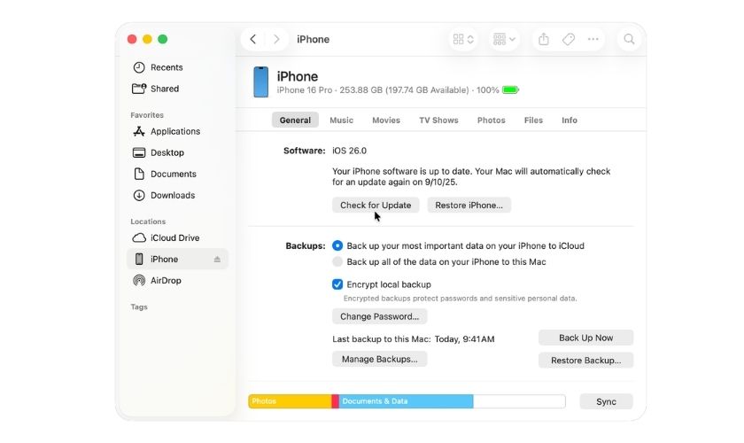Cập nhật hoặc restore iOS qua iTunes/Finder