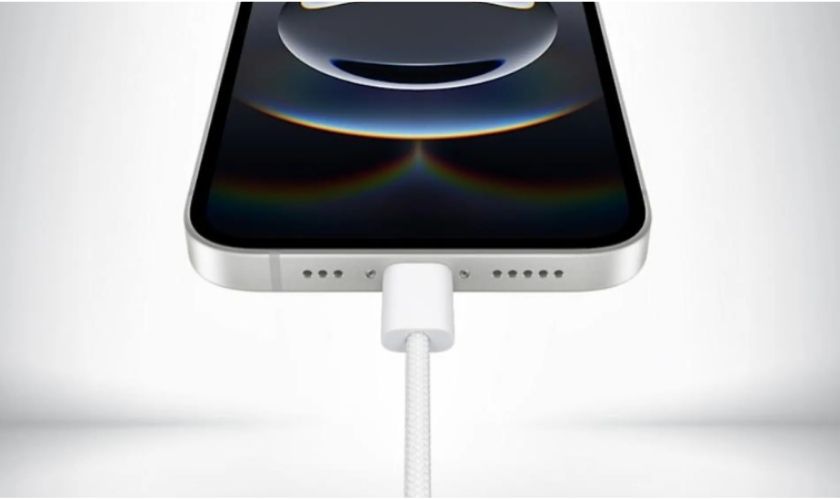 Có nên vừa sạc vừa sử dụng iPhone