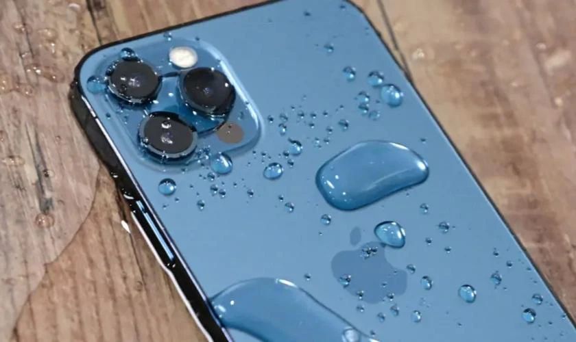 Nguyên nhân camera iPhone 12 Pro Max không lấy nét được