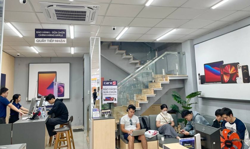 Giá sửa iPhone bị sọc tai thỏ bao nhiêu tiền 2026