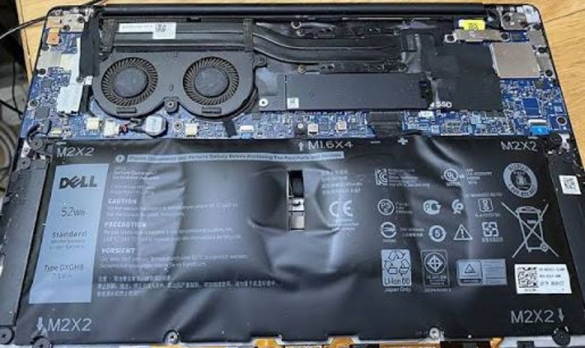 Khi nào nên kích pin, khi nào nên thay pin laptop