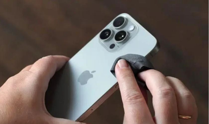 Nguyên nhân khiến iPhone 15 Pro Max chụp ảnh bị tối