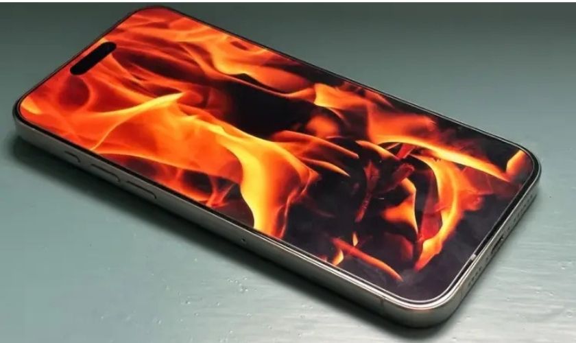 Nguyên nhân khiến iPhone 16 Pro Max bị nóng máy