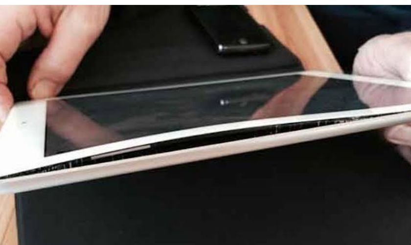 Dấu hiệu nhận biết iPad bị phồng pin