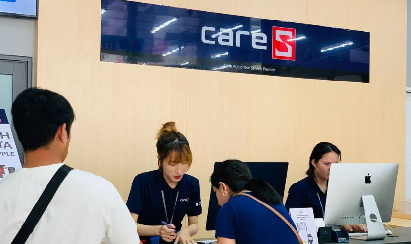 Sửa lỗi màn hình iPhone bị tối màu ở đâu uy tín