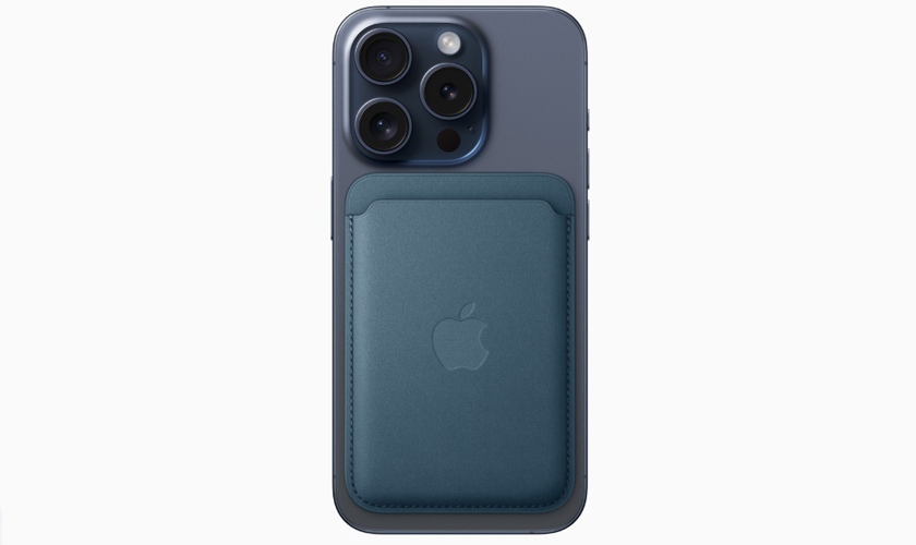 Kính pha màu trên iPhone 15 có gì đặc biệt