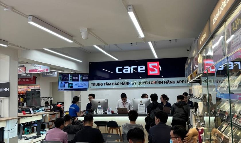 Địa chỉ thay kính lưng iPhone 18 Pro chính hãng